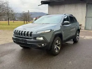 Jeep Cherokee 3.2 V6 LPG Pentastar Active Drive Lock Trailhawk
