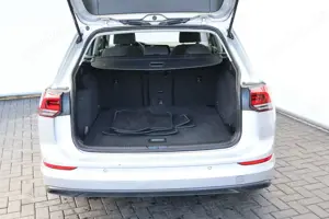 Volkswagen Golf 1.5 eTSI ACT Autom. ACC Navi LED AHK 1.Hd. Bild 5