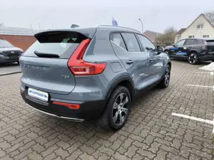 Volvo XC40 T3 Benzin Aut. Inscription AHK/Navi/Kamera Bild 5