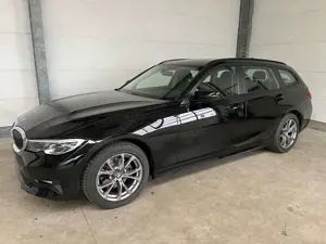 BMW 320 d Touring  xDrive+Laser+HUD+Business+1.Hand