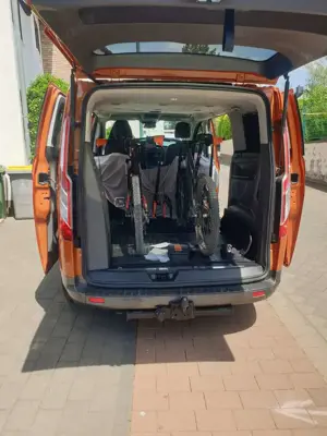 Ford Tourneo Custom Bild 3