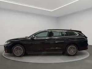 Volkswagen Passat Elegance 1.5 eTSI DSG ACC+AHK+NAVI+LED Bild 5