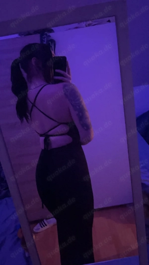 Biete Fotos und Videos