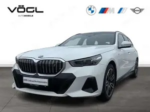 BMW i5 eDrive40 Touring M Sportpaket Head-Up Panoramadach