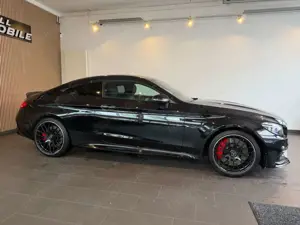 Mercedes-Benz C 63 AMG C63s AMG *TRACK/NIGHT/PANO/KLAPPE/BURMESTER/VOLL Bild 4