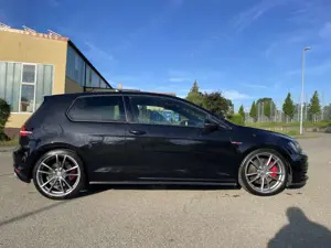 Volkswagen Golf GTI Performance BlueMotion Technology