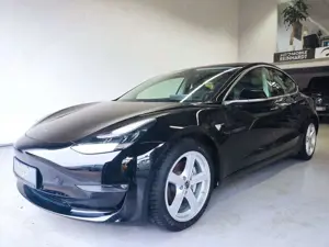 Tesla Model 3 Long Range Dual AWD
