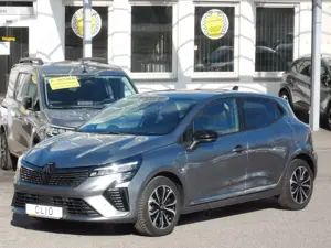 Renault Clio TCe 90 Techno 5-türig GJR.SHZ,360°Kameras