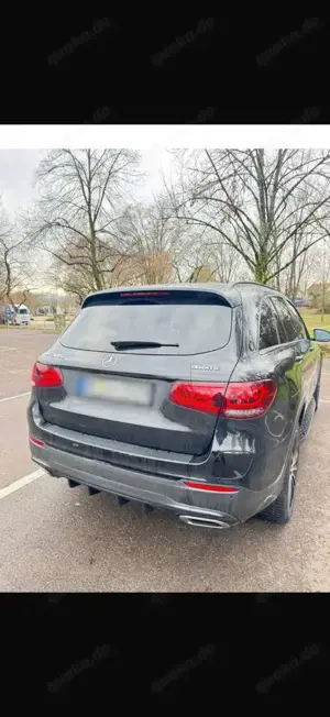 Mercedes-Benz GLC 300 GLC e 4Matic 9G-TRONIC AMG Line Plus Bild 2