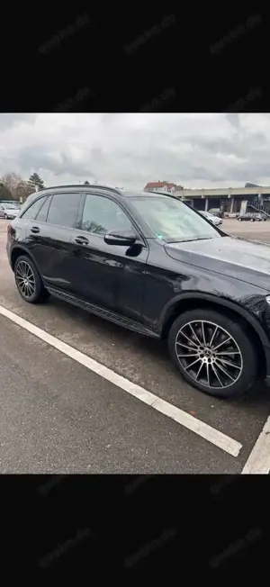Mercedes-Benz GLC 300 GLC e 4Matic 9G-TRONIC AMG Line Plus Bild 4