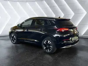 Opel Grandland 1.6 T Ultimate Standort: Sindelfingen Bild 4