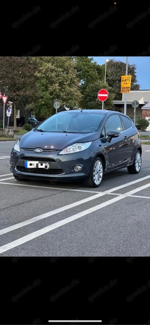 Ford Fiesta Diesel Vermietung - Keine Kaution - 49 Euro - Essen