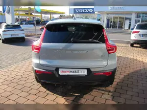 Volvo XC40 Plus Dark *Navi, LED* Bild 5