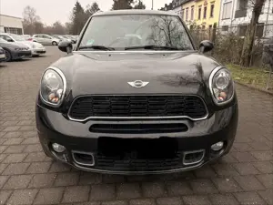 MINI Cooper S Countryman COUNTRYMAN All4 Aut. Bild 2