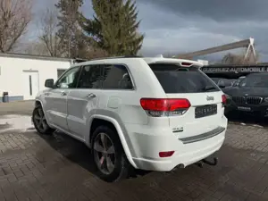Jeep Grand Cherokee 3.0 CRD Overland MOTORSCHADEN Bild 5
