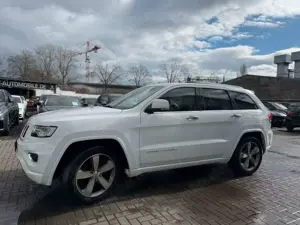 Jeep Grand Cherokee 3.0 CRD Overland MOTORSCHADEN Bild 4