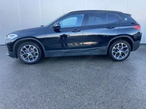 BMW X2 sDrive18iA*DAB*HiFi*Sportsitz*Navi