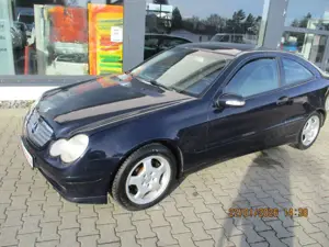 Mercedes-Benz C 230 C-Klasse Kompressor Sportcoupe Bild 3