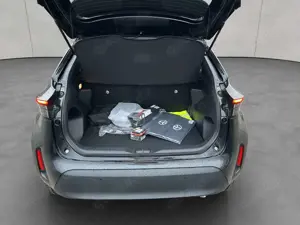 Toyota Yaris Cross Hybrid 1.5 VVT-i Teamplayer, Safety + Bild 5