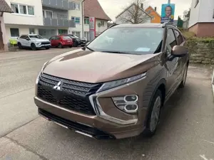 Mitsubishi Eclipse Cross PHEV Select 2.4 4WD AHK STANDHEIZ.