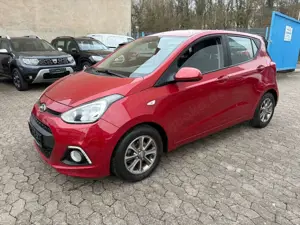 Hyundai i10 FIFA World Cup Edition Sitz-Lenkradheizung