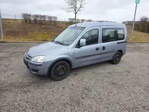 Opel Combo Basis CNG Erdgas TÜV NEU 02/2028 AHK Klima