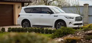 Infiniti QX80 Bild 3