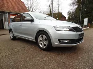 Skoda Rapid/Spaceback Spaceback Ambition*Kima*Tempomat*BT/USB