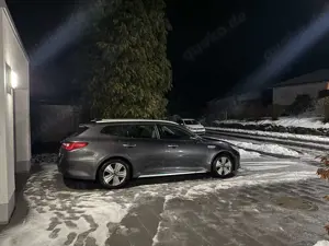 Kia Optima Optima Sportswagon 2.0 GDI Plug-In HybridAttract