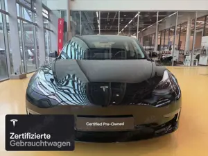 Tesla Model 3 Bild 2