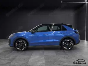 Volkswagen T-Roc R-Line 1.5 eTSI Navi EasyOpen BlackStyle LED Bild 3
