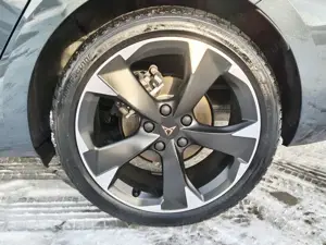 CUPRA Leon Sportstourer 1.5 eTSI DSG *SHZ, Full Link, Voll LED* Bild 5