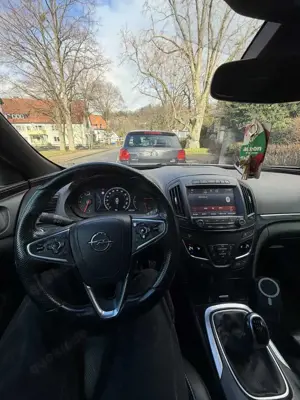 Opel Insignia Sport  4x4 Bild 3