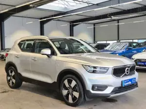 Volvo XC40 MOMENTUM AWD NAVI SITZHZ CAMERA SOUNDSYSTEM Bild 3
