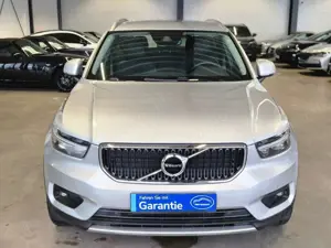 Volvo XC40 MOMENTUM AWD NAVI SITZHZ CAMERA SOUNDSYSTEM Bild 2