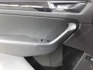 Skoda Kodiaq 2.0 TDI 4x4 DSG LK AHK LEDER Bild 4