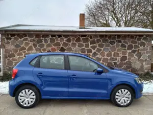 Volkswagen Polo V Comfortline- 1 Hand- Tüv neu Bild 4
