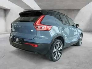 Volvo XC40 Plus Recharge Pure Electric 2WD ACC Bild 3