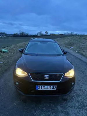 SEAT Arona 1.0 TGI FR