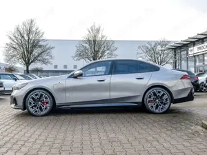 BMW 550 e xDrive M Sport Pro HuD+Bowers/Willkins+Komfort/K Bild 4