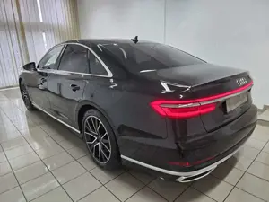 Audi A8 55 TFSI qu. Sport-Paket Luft Memory 360° 20" Bild 2