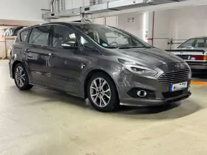 Ford S-Max Bild 2