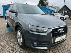 Audi Q3 2.0 TDI quattro SHZ/PANO/AHK/S-LINE