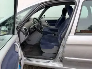 Citroen Xsara Picasso Bild 3