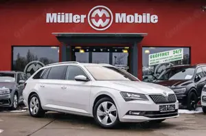 Skoda Superb Combi 20TDI Style DSG NAVI AMUNDSEN XENON