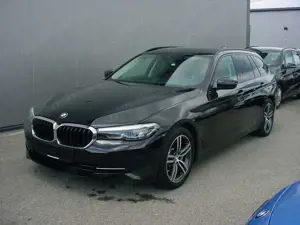 BMW 530 eT*Leder*18"Alu*Hifi*Entertain*Sportsitze