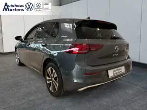 Volkswagen Golf Energy 1,5 l eTSI OPF DSG Klima Navi Bild 3