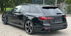 Audi RS4 Avant Quattro Pano*ACC*Matrix*Keramik Bild 2