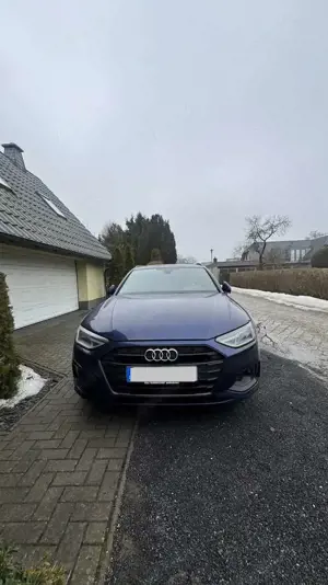 Audi A4 40 TDI advanced