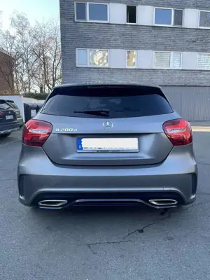 Mercedes-Benz A 200 A 200 d 7G-DCT AMG Line, Night- und Business-Paket Bild 4
